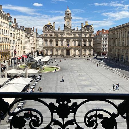 Vue Place Des Terreaux-4 Voyageurs Lyon Exteriér fotografie